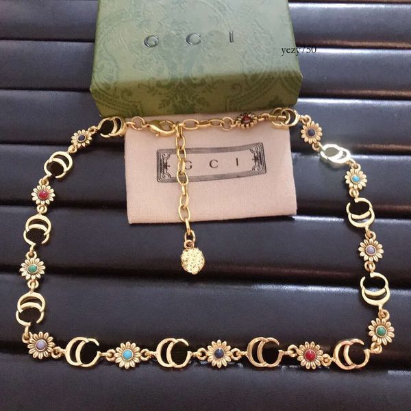 Gglies gcliness Collares Chapado en oro Cadena de letras de diamantes Joyería con marca de diseñador Sier Cumpleaños Amor Regalo Collar colgante