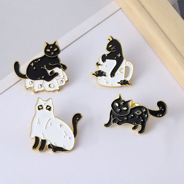 Fantôme Noir Couleur Chat Animal Émail Broches Broche pour Femmes Mode Robe Manteau Chemise Demin Métal Drôle Broche Broches Badges Promotion Cadeau 2021 Nouveau Design