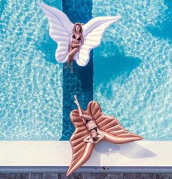 Géant Angel Wings Piscine gonflable Mattress aérien flottant Péêtier à eau paresseuse Riding Butterfly Swimming Ring Piscin 250180cm2930122