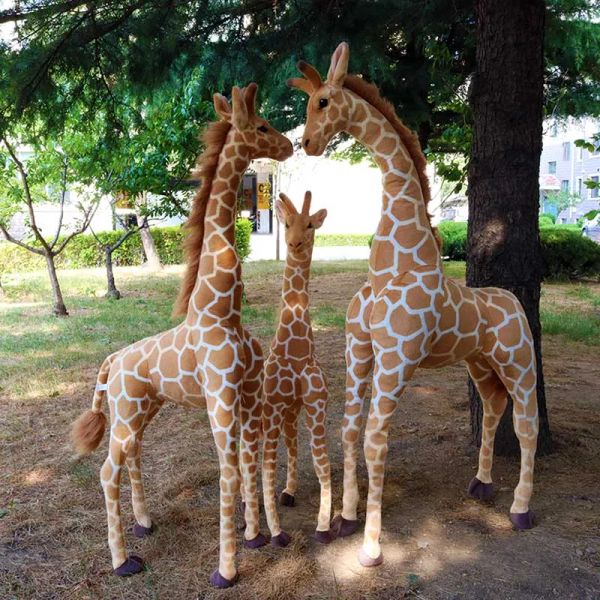 Géant Real Life Girafe Plux Toys Animal en peluche en peluche Soft Doll High Quality Creative Gift For Children Kids Room Decor