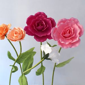 Géant Rose fausses têtes de fleurs PE Grande mousse rose Fleurs artificielles Décoration de mariage Toile de fond Route conduit Affichage Décoration de scène de fête