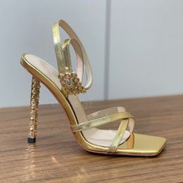 Gianvito Rossi New Crystal Stiletto talons sandales Chaussures du soir pour femmes High Talèled 105 mm Designers de luxe Sandales Sandales Footage d'usine de boucle avec boîte