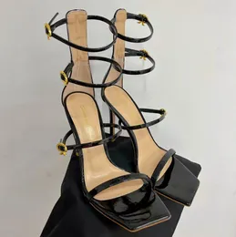 Gianvito Rossi femmes sandales à talons hauts décontracté laqué en cuir bride à la cheville Design de luxe chaussures habillées bout carré chaussure de mariage de fête
