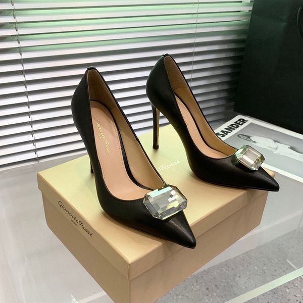 Gianvito RossiBombas de aguja de 105 mm Decoración de cristal grande Zapatos de novia Punta puntiaguda Tacones de aguja Bombas de tacón Mujer Diseñadores de lujo Zapato de vestir para bolso de fiesta