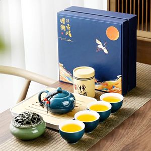 Coffret cadeau chinois Kung Fu service à thé ensemble de voyage bobines d'encens théière en céramique porcelaine café Gaiwan tasses à thé outil à thé 240124
