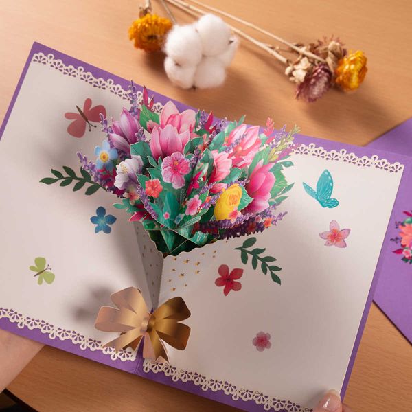 Cartes-cadeaux 3D fleurs Bouquet carte cadeau pour la fête des mères maman femme Pop Up obtenez bien la sympathie toutes les Occasions cartes de voeux Z0310