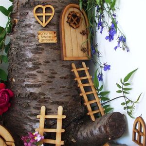 Regalo Casa de muñecas Decoración vintage Adorno de madera Artesanía de madera Micro Paisaje Casa de muñecas Jardín Miniatura Hada Elfo Puerta 220811