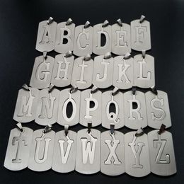 Regalo Acero inoxidable 26 Alfabeto inglés Nombre Signo Collar Letra inicial Símbolo Desmontable Doble capa Texto Joyería Colgante Nec310V