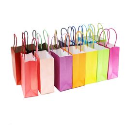 Gift Wrap 10/30 // 50pcs/Lot Kraft Paper Tassen met handgrepen Feestelijke feestcadeau Bag Bithday Event Packaging Bags 220913