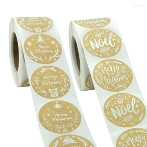 Geschenkomschakeling 100-500 pcs Kraft Paper Merry Christmas Stickers Roll 1,5 '' Noel ronde lijm labels Xmas Decor Box Bag Packaging