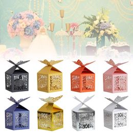 Geschenkwikkeling 100 van Butterfly Eid Ramadan Mubarak Decoratie Paper Hollow Cut Candy Chocolate Box Islamitische Moslim Party Festival Supplies