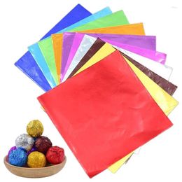 Geschenkwikkeling 100 stks kleurrijke chocoladepapier 10x10 cm aluminium folie voor snoepkoekjes verpakking Valentijnsdag bruiloftsvoorziening