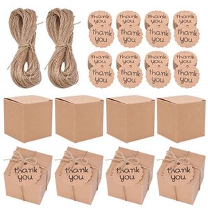 Cadeau cadeau 100pcs / lot vintage boîte de bonbons en papier kraft avec étiquette de remerciement biscuits au chocolat boîtes d'emballage de mariage boîte-cadeau de fête de Noël 231020