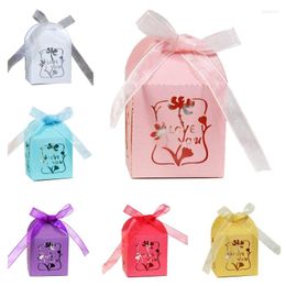 Enveloppe-cadeau 100pcs Love You Pearl Paper Hollow Cut Faven Faven Candy Box Rangement avec ruban Baby Shower Party Supplies