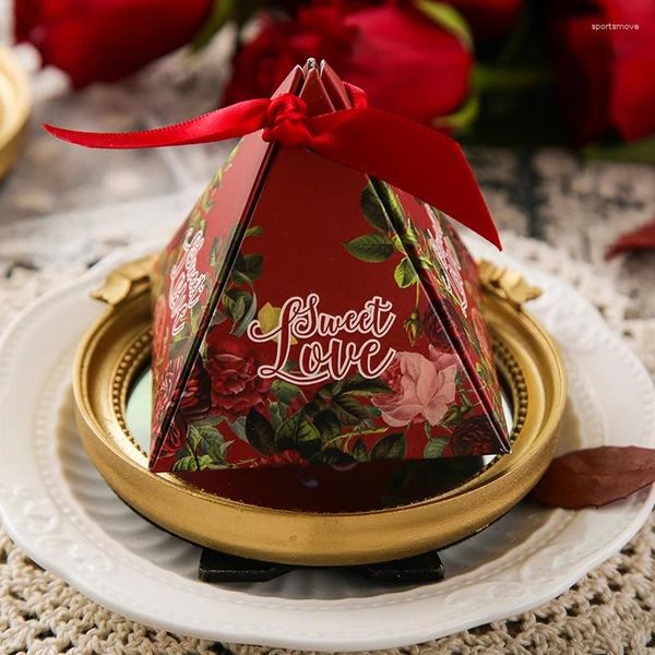 Envoltura de regalo 100 unids Triangular Favores de boda Suministros Flores rojas Dulce Amor Cajas de caramelo Caja Fiesta Chocolate