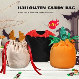 Cadeau Wrap 1020pcs Sacs de bonbons d'Halloween Velvet Pumpkin Bat Antlers Trick ou Treat Cadeau avec des sacs d'emballage de Noël pour la décoration de fête 220905