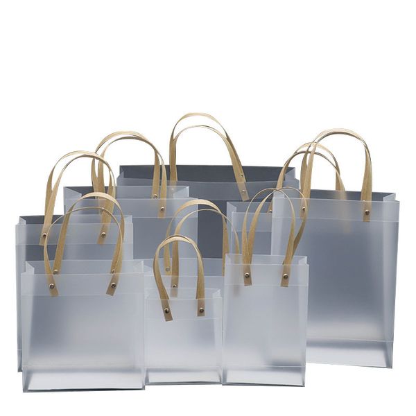 Envoltura de regalo 1030 unids PVC personalizado Bolsa de regalo transparente con asas Tote transparente PP Plástico esmerilado Bolsa de compras Ropa Bebidas Embalaje 230221