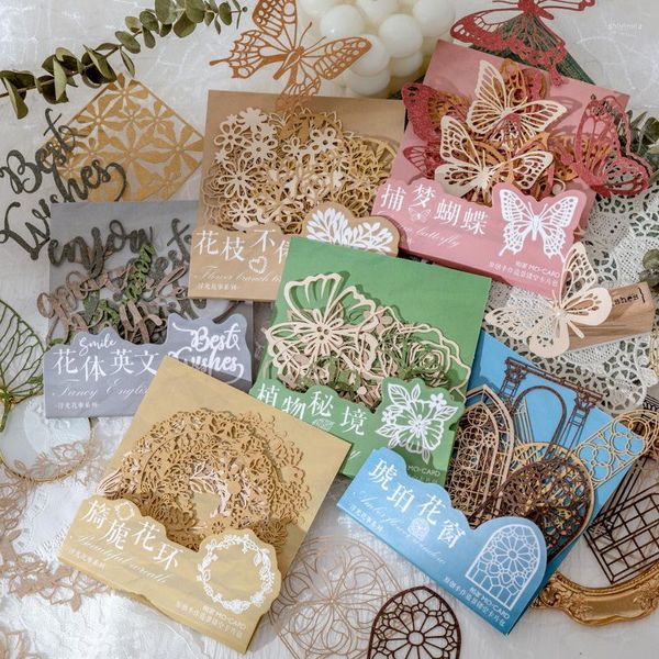 Envoltura de regalo 10 unid / paquete 6 estilos Tarjeta de mariposa vintage Papel Planta Decoración de flores Etiqueta de álbum de recortes Pegatinas Mano DIY Accesorios de decoración