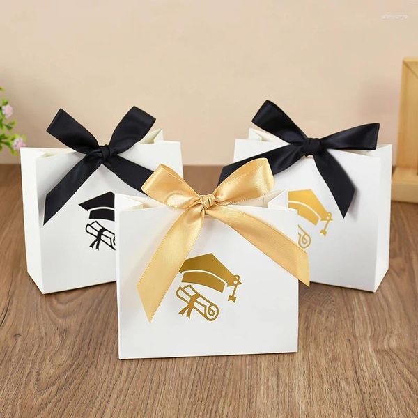 Enveloppe cadeau 10pcs Bodiques de graduation Candy Chocolate Box Packaging Boîtes Classe de 2024 Fournitures de décoration de la fête graduée de congaduation