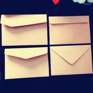 Cadeau cadeau 10pcs / lot vintage enveloppe de papier kraft vierge pour carte de message de fête de mariage cartes de sac de carte postale