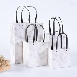 Cadeau cadeau 10pcs sacs à main imprimés en marbre avec cordes multi-taille sac en papier personnalisable pour faire du shopping costumes de plein air portable