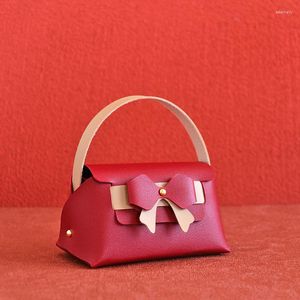 Geschenkomschakeling 10 stks Mini Pu Leather Handtas met boog Verjaardag Hen Party Gunst Bags Craft Productverpakkingsbenodigdheden voor Small Business