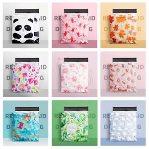 Cadeauverpakking 10PCS PE Plastic Mailing Bag Poly Mailer T-shirt Rok Broek Beha Boeken Handdoek Kerstcadeaus Express Print zakjes