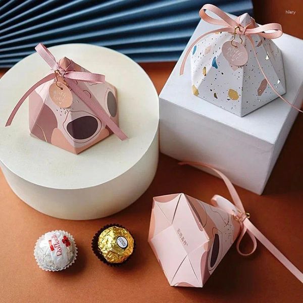 Envoltura de regalos 10pcs caja piramid de boda favorita de papel caramelo cumpleaños baby shower paquete con cinta y etiqueta