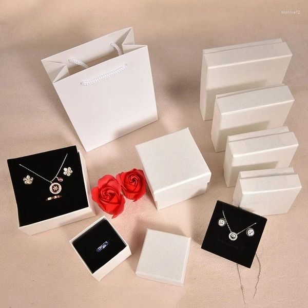 Envoltura de regalo 12 unids Caja de papel blanco Joyería Embalaje Anillo Pendiente Moda Colgante Collar Pulsera