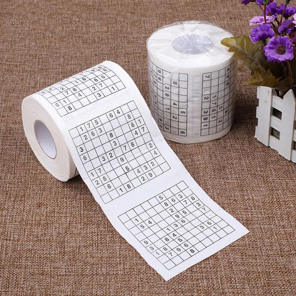 Cadeau Wrap 1PC Creative Sudoku Jeu Jeux de papier toilette Rouleau Serviette Ténacité Durable Funny Imprimé Accessoires de salle de bain 231009