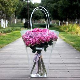 Cadeau cadeau 1PC PVC Bouquet Wrap Fleur Sac Fleur Emballage Cadeau Sac Boîte De Arrangement De Fleurs Avec Poignée Décoration De Fête De Mariage 231025