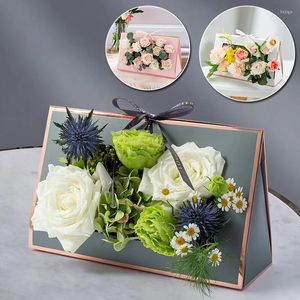 Cadeau cadeau 1pcs boîte portable sac de fleur creuse coréen papier kraft pliant pour la décoration de mariage panier femme