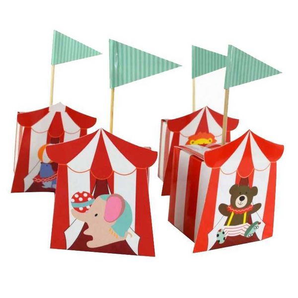 Enveloppe-cadeau 20 pièces / set cirque Boîte à bonbons papier Gift rayé rouge avec drapeau national anniversaire fête de bébé douche de bébé décoration de rabais emballage sacq240511