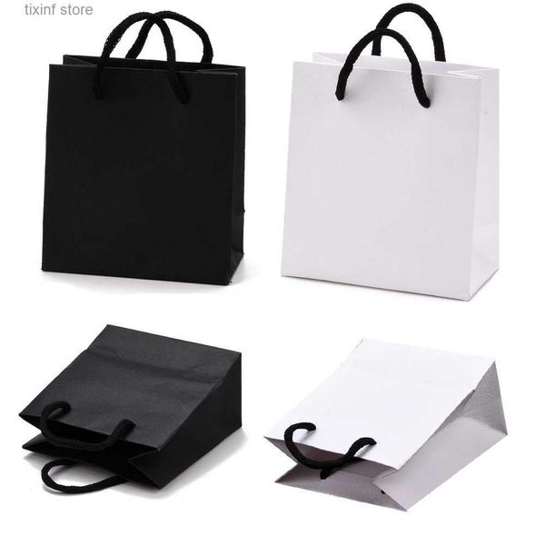 Cadeau Wrap 20pcs Sacs cadeaux en papier rectangulaires Sacs à provisions avec poignées pour la fête de Noël Présenter des sacs d'emballage de bijoux 12x11x0.6cm T240309