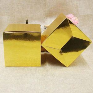 Geschenkverpakking 20 stuks Wit Goud Kleur Vierkant 10x10cm Papieren verpakkingsmaterialen Doos voor kleine bedrijven Snoep Verjaardag Verpakking Groothandel