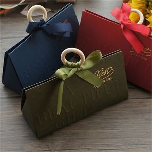 Geschenkwikkeling 21x7.3x11cm 10 stks Zwartachtig groen blauw rood papieren doos met handvat Candy Cookie Chocolate Macaroon Wedding Gift Packaging 220913