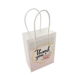 Emballage cadeau 24/48pcs sacs en papier kraft portables avec rubans blanc merci sac d'emballage cadeau pour mariage fête d'anniversaire sacs de bonbons simples 230804