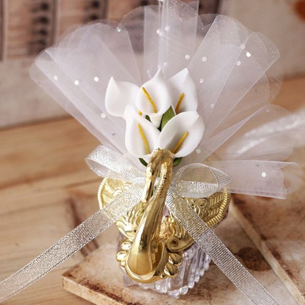 Envoltura de regalo 24 set Cajas de favor de boda Cisne acrílico con hermosa flor de lirio Favores de caramelo Novedad Baby Shower 230404