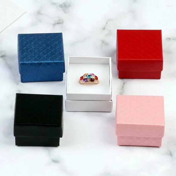 Envoltura de regalo 24 unids 5x5x3 cm Caja organizadora de joyería blanca Pendientes de papel de alta calidad Almacenamiento Anillo pequeño para joyería 5 colores