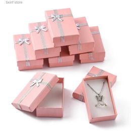 Cadeau cadeau 24pcs carton bijoux coffrets cadeaux affichage pour boîte d'emballage de bijoux rose avec nœud papillon et éponge à l'intérieur 80x50x25mm T240309