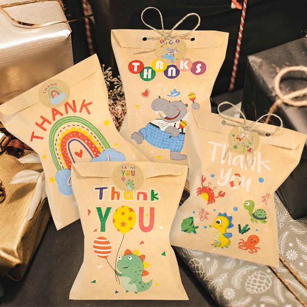 Papel de regalo 24 Sets Gracias Bolsas de papel Kraft Cute Rainbow Dino Feliz cumpleaños Bolsa de regalo Retro Flower Party Favor Bag Candy Cookie Supplies 230331