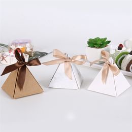 Geschenkwikkeling 25/50 stcs Triangle Marbling Chocolate Candy Box Gifts Box Baby Shower Packaging Birthday Christmas Party Favor Wedding Decoratie 220913