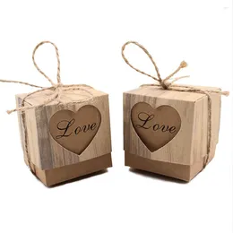 Cadeau cadeau 25pcs Love Heart Candy Box Vintage Kraft Faveurs de mariage et cadeaux pour décorations de Noël Décoration