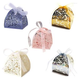 Enveloppe-cadeau 25pcs / ensemble Rose Flower Laser Coup Favors Favors Cadeaux Boîtes de bonbons avec ruban Baby Shower Guild Party Supplies