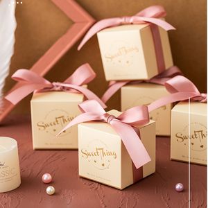 Emballage cadeau 25 pièces cadeaux de mariage pour les invités boîte-cadeau sac en papier Kraft papier cadeau bonbons dragée emballage emballage boîte à fleurs avec ruban 230316