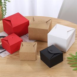 Envoltura de regalo 30 unids Cajas de regalo cuadradas Kraft Galletas de caramelo Turrón Caja de pastel Embalaje Baby Shower Favor de boda Cajas de regalo Paquete para hornear 3 colores 220913