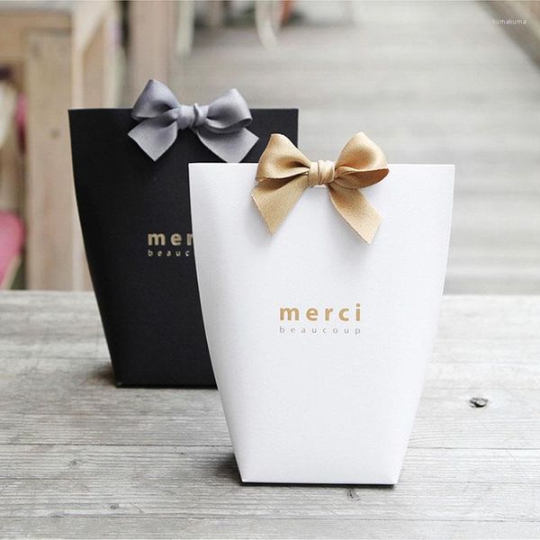 Emballage cadeau 30 pièces haut de gamme noir blanc bronzant boîte à bonbons faveurs de mariage sacs anniversaire Paty paquet avec ruban