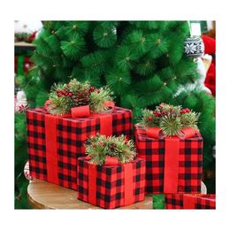 Cadeau cadeau 3pcs / set décoration de Noël boîte arbre ornement fer art maison en plein air pour la décoration de fête année Navidad Xams livraison directe Gard Dh0Yh