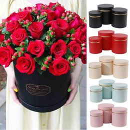 Cadeau cadeau 3pcs / set boîte à fleurs ronde boîtes à fleurs portables câlin seau stockage mariage rose fête emballage cadeau décorations de la Saint-Valentin 231026