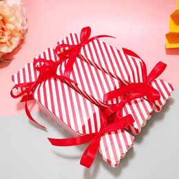 Cadeau cadeau 50 / 100pcs rayé couleur solide boîte de bonbons de mariage style européen petit sac de papier frais boîtes de biscuits créatives pour enfants